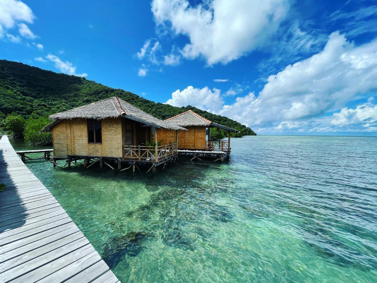 Floating Paradise Karimunjawa Exterior foto