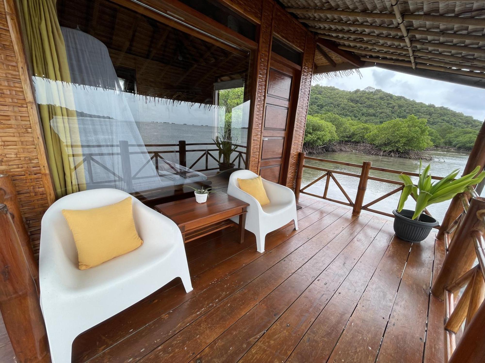 Floating Paradise Karimunjawa Exterior foto